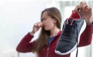 smelly sport shoes